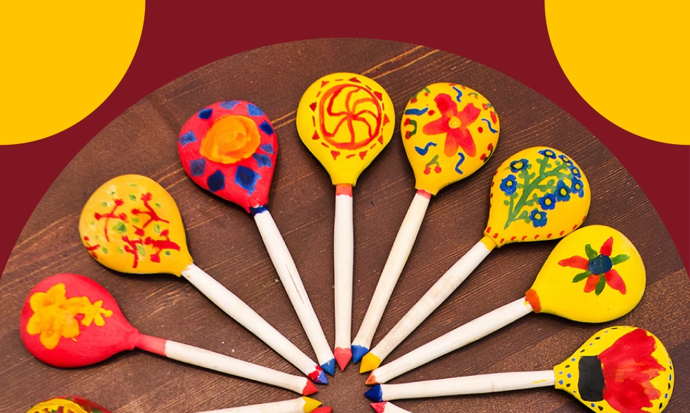 МАСТЕР-КЛАСС ПО ТРАДИЦИОННОЙ РОСПИСИ 5+