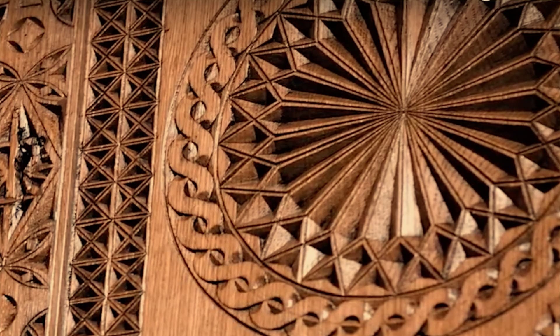 ИНКЛЮЗИВНЫЙ МАСТЕР-КЛАСС «СОЛНЕЧНЫЙ ОРНАМЕНТ»