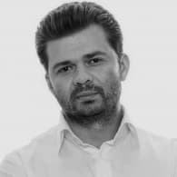 Юрий Весельев