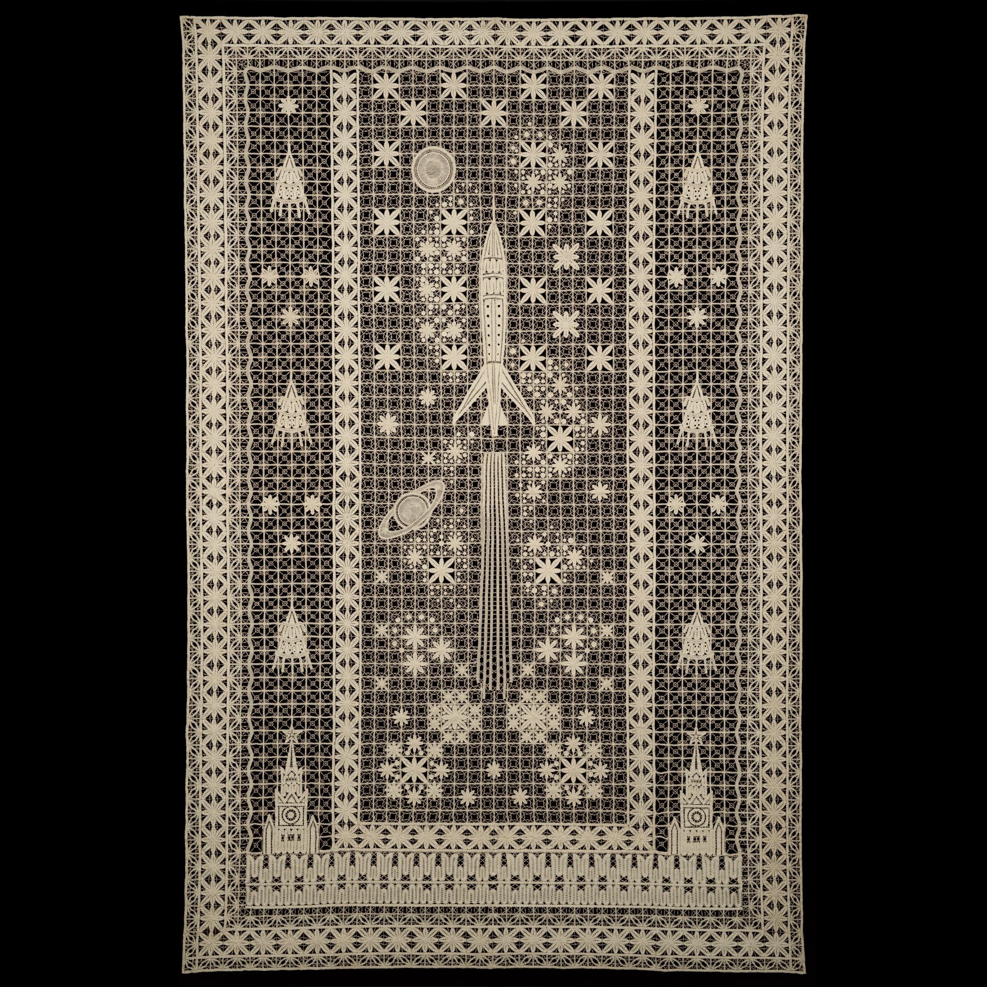 ЗАНАВЕС КРУЖЕВНОЙ «СПУТНИК В КОСМОСЕ»